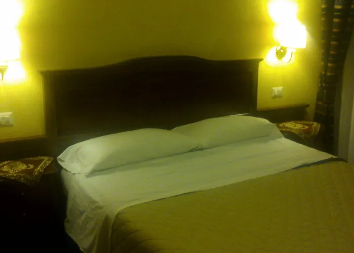 Pitagora House 3*