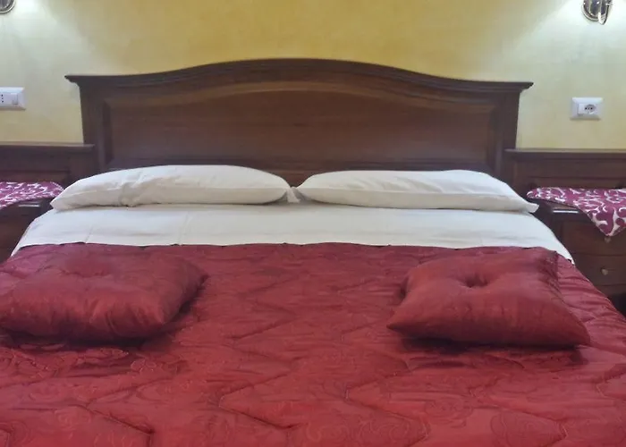 Oda ve Kahvaltı Pitagora House 3*
